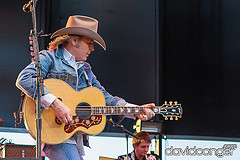 Dwight Yoakam