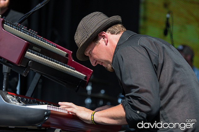 Coby Bebe and The Crooks