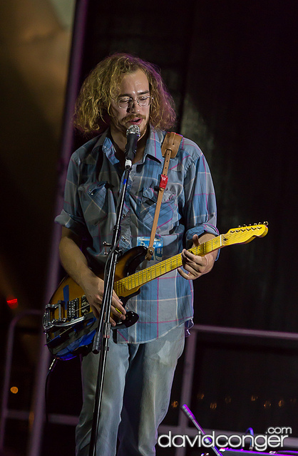 Sallie Ford and The Sound Outside