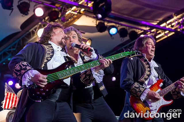 Paul Revere at the Raiders