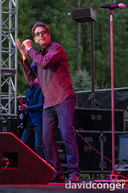 Huey Lewis and The News