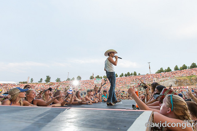 Justin Moore