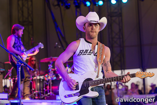 Justin Moore