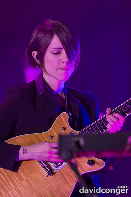 Tegan and Sara