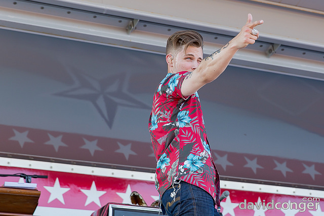 Frankie Ballard