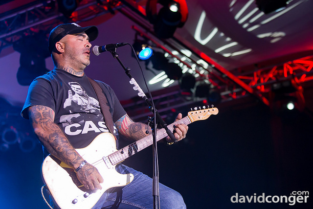 Aaron Lewis