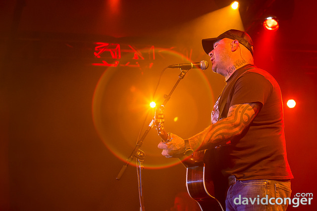 Aaron Lewis