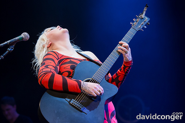 Elle King