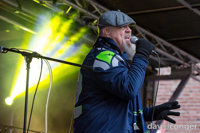 Alaska Hometown Hangar for Lions vs Seahawks