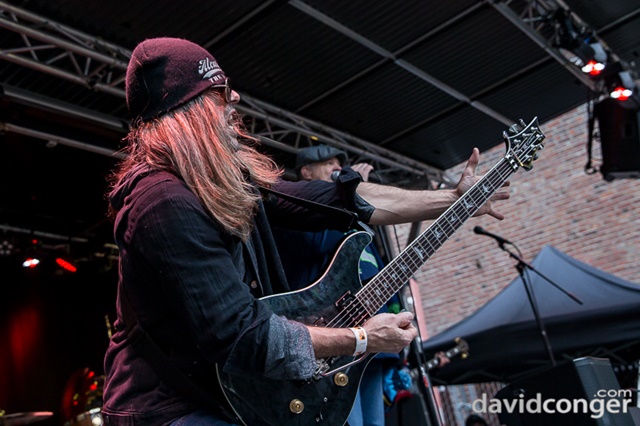 Alaska Hometown Hangar for Lions vs Seahawks