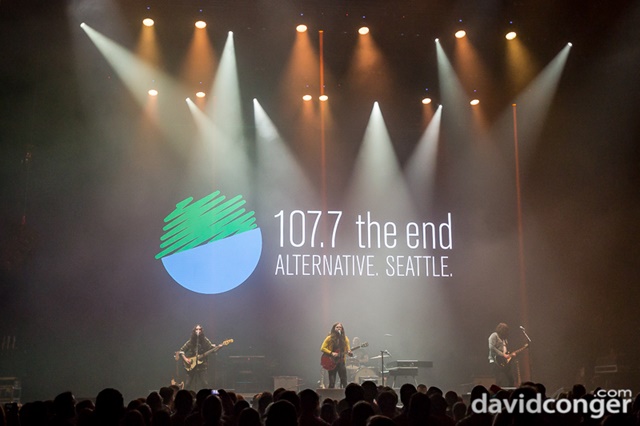 Jroddy Walston and The Business