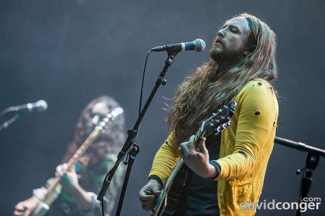 Jroddy Walston and The Business